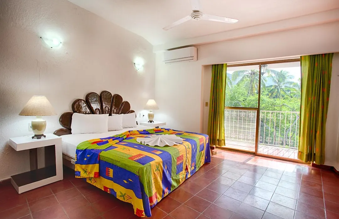 Suites Plaza Del Rio - Family Hotel Malecon Centro-1