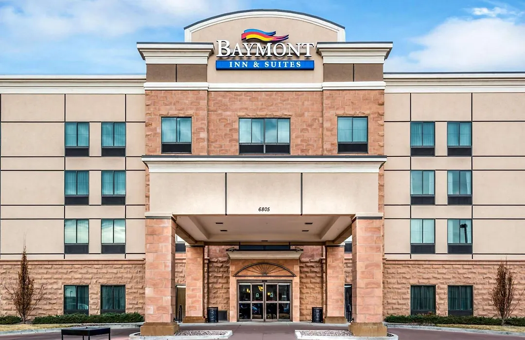Baymont By Wyndham Denver International Airport-1