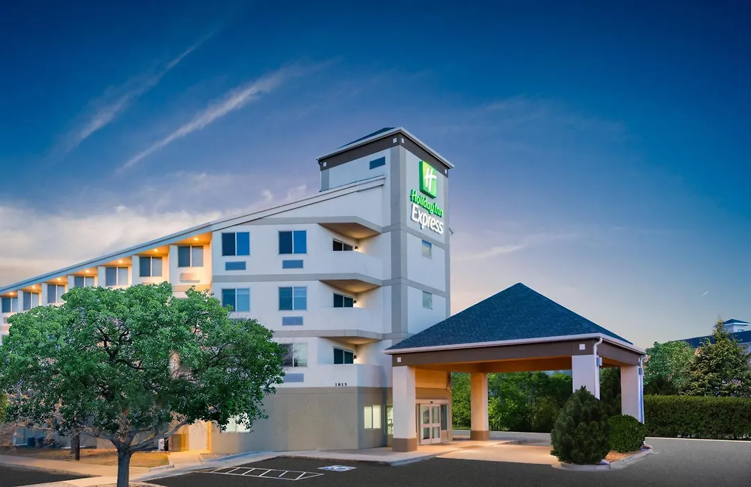 Holiday Inn Express & Suites Colorado Springs-Airport By Ihg-1