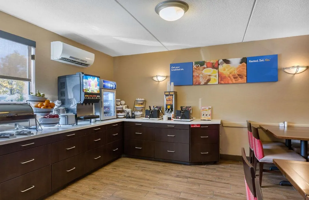Comfort Inn Boston-1