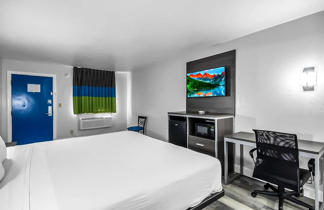 Surestay Hotel By Best Western Oklahoma City West-1