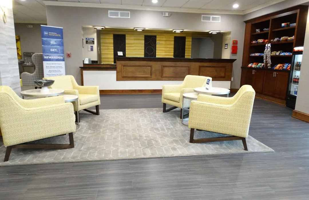 Cottonwood Airport & Expo Hotel Louisville-1