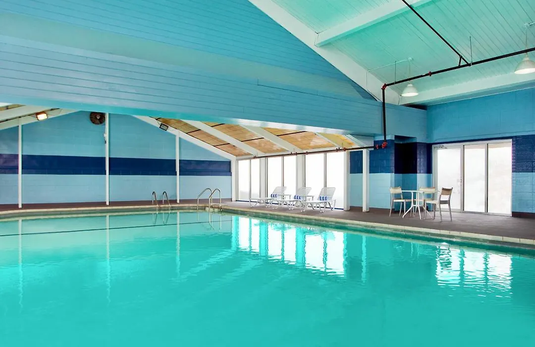 Four Points By Sheraton Cleveland Airport-1