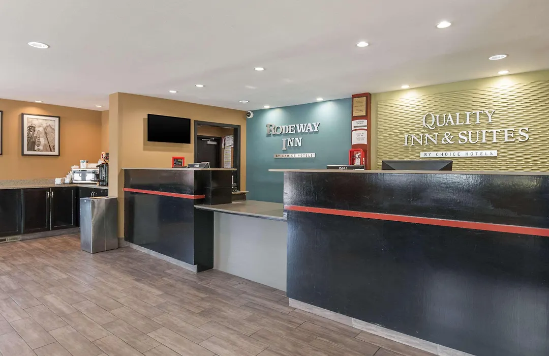 Rodeway Inn Portland Airport-1