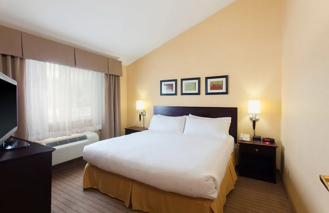 Holiday Inn Express & Suites Seattle - City Center-1