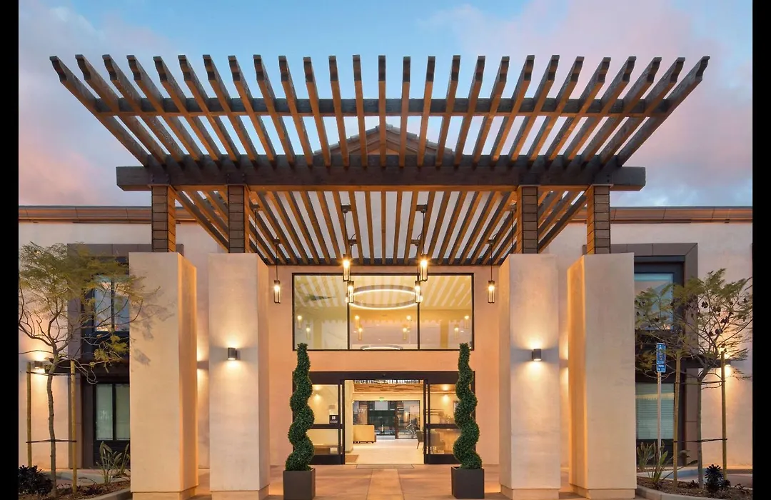 The Cove Hotel-1