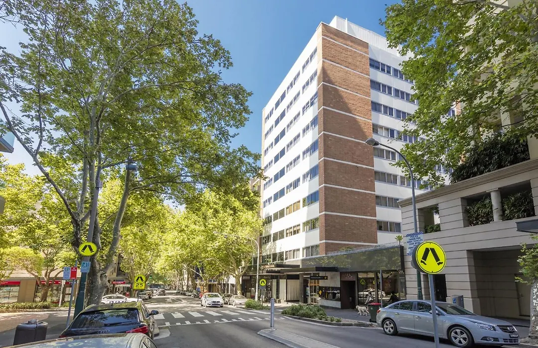 Macleay Hotel-1