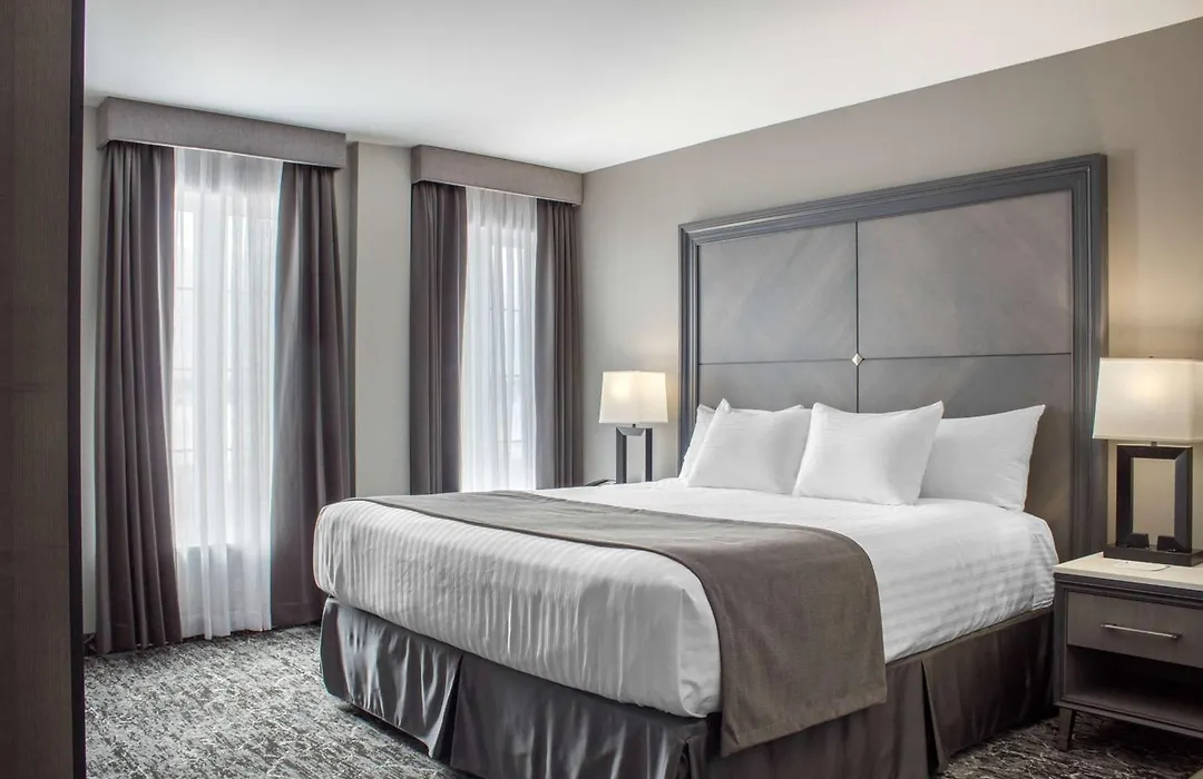 Chateau Moncton Trademark Collection By Wyndham-1
