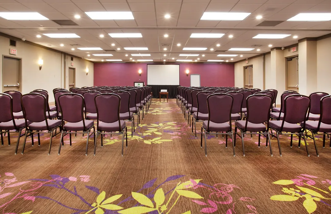Holiday Inn Toronto International Airport By Ihg-1