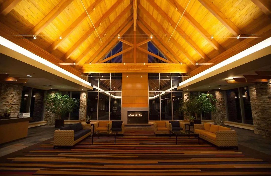 Edmonton Hotel & Convention Center Edmonton-1