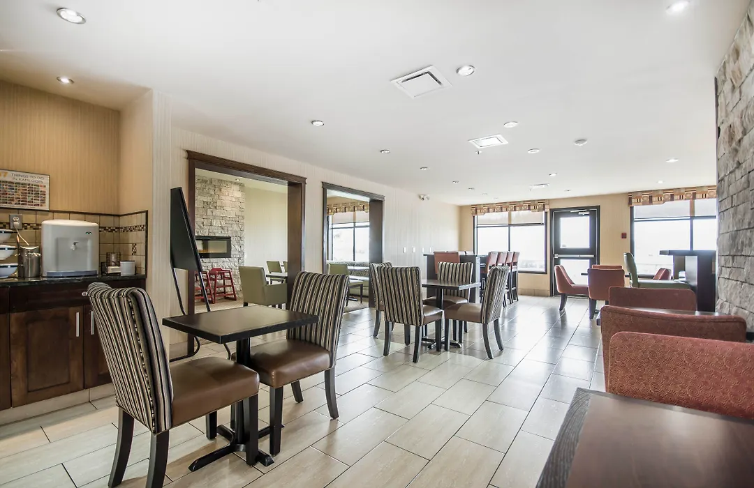 Prestige Kamloops Hotel, Worldhotels Crafted-1