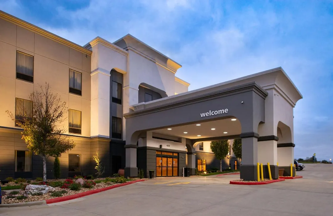Hampton Inn Kansas City Northeast-1