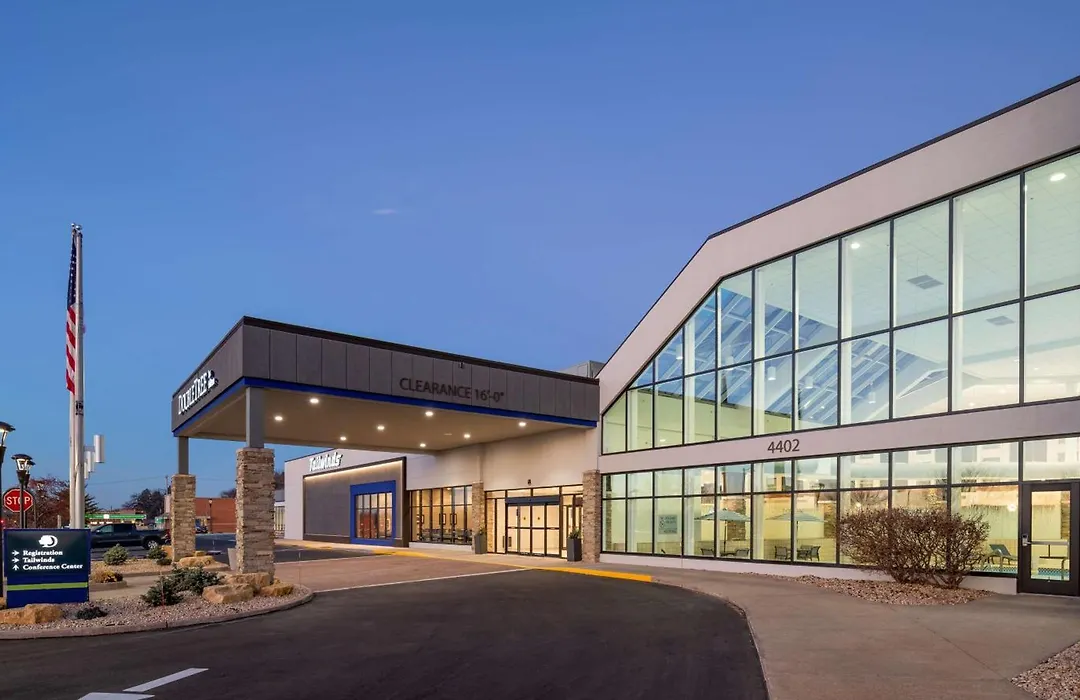 Doubletree By Hilton Madison East-1