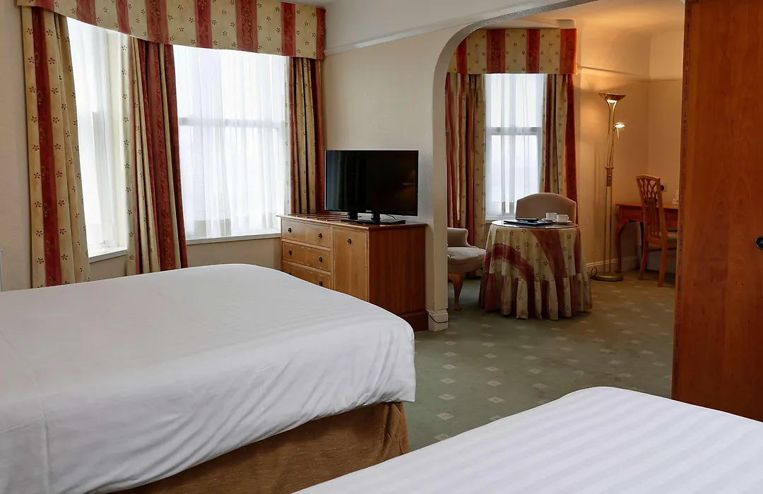 Best Western Hotel Bristol-1