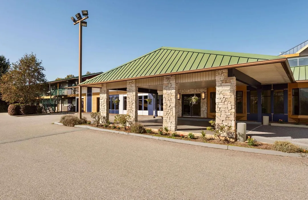 Travelodge By Wyndham Abbotsford Bakerview-1
