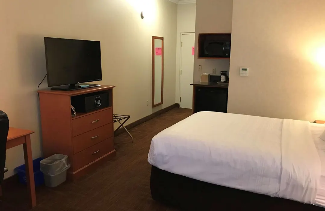 Best Western Thunder Bay Crossroads-1