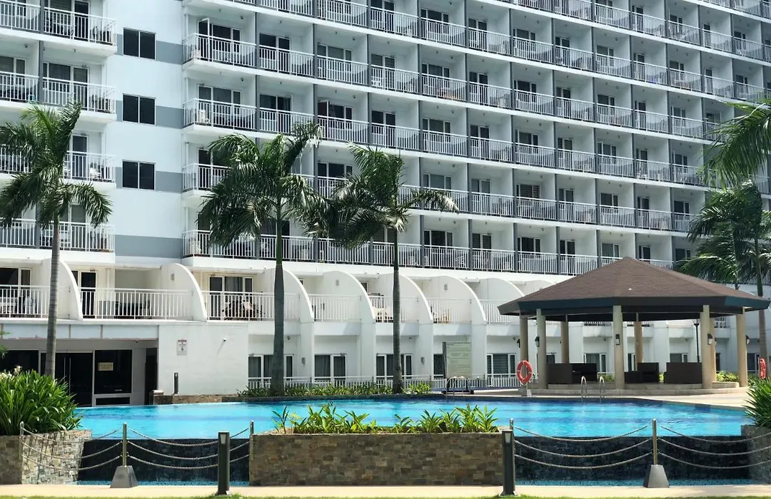 Moa Condotel Manila-1