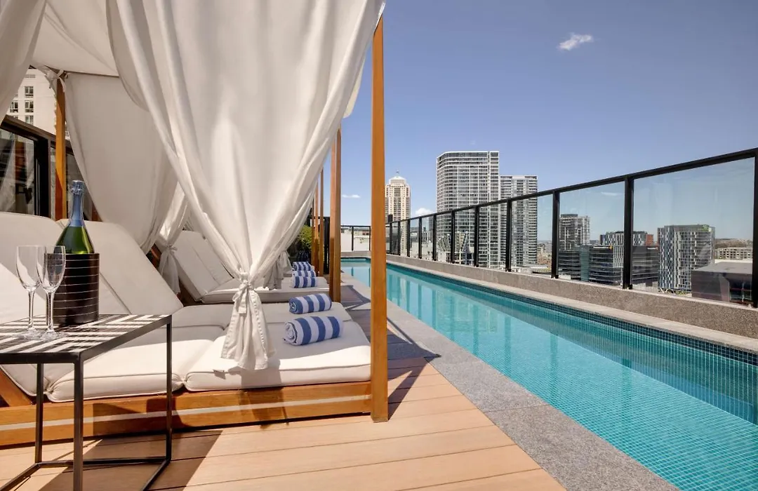 Vibe Hotel Sydney Darling Harbour-1