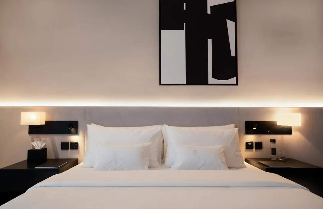 Lusso Hometels J One Apartments Business Bay-1