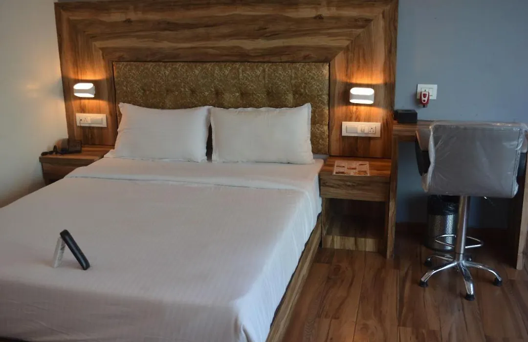 Hotel Byaris International By Bizzgrow Hotels-1