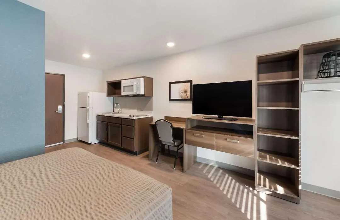 Woodspring Suites Dayton North-1