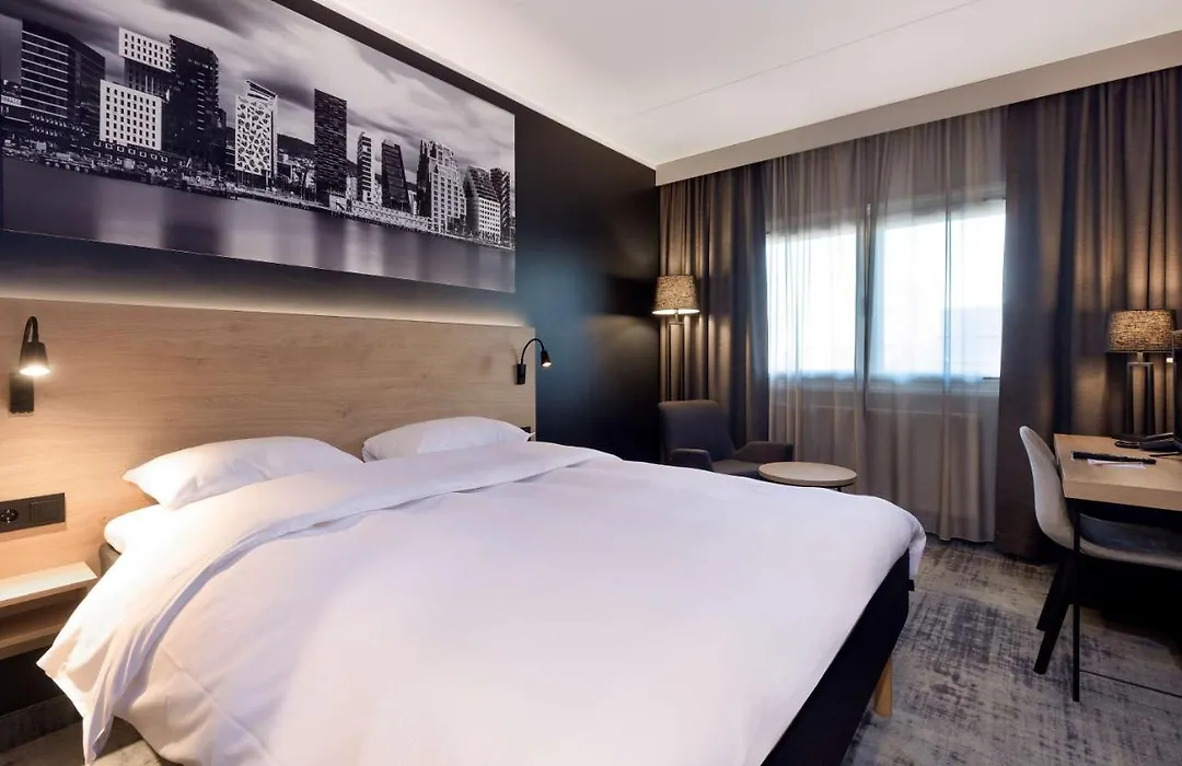 Park Inn By Radisson Oslo Airport Hotel West-1