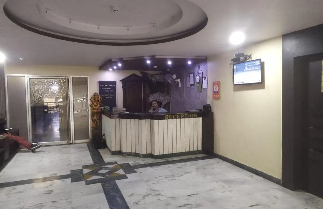 Hotel Amarpreet By Wb Inn-1