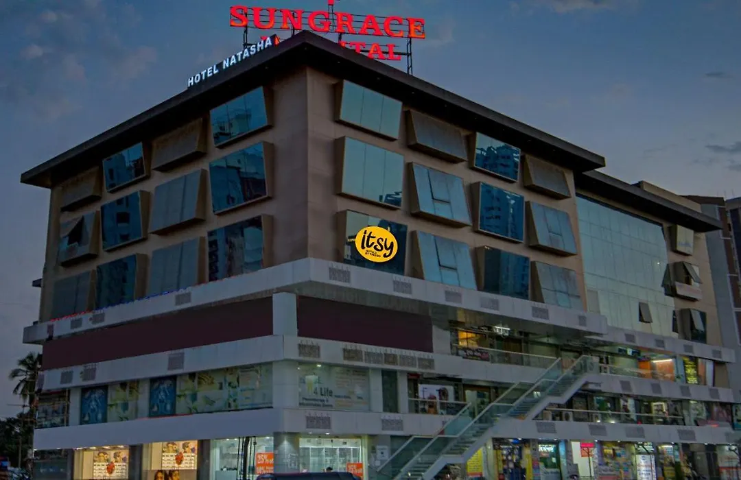 Itsy Hotels Natasha, Vesu, Surat-1
