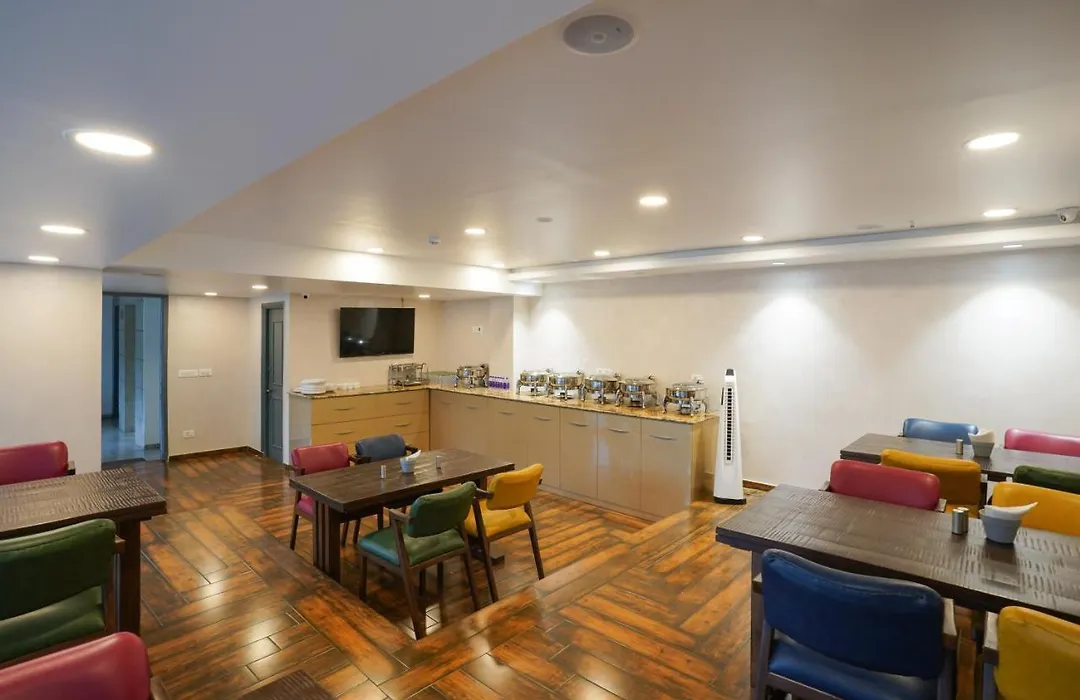 Uptown Hotel-1