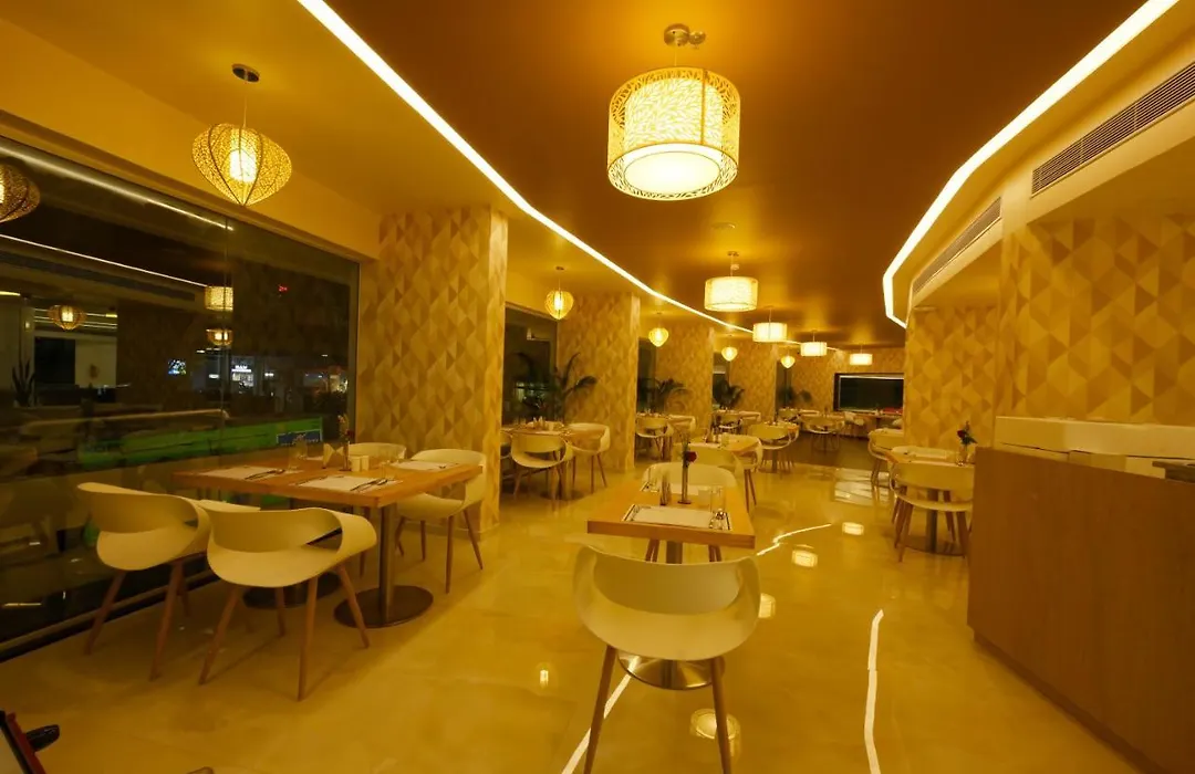 Fort Manor-1