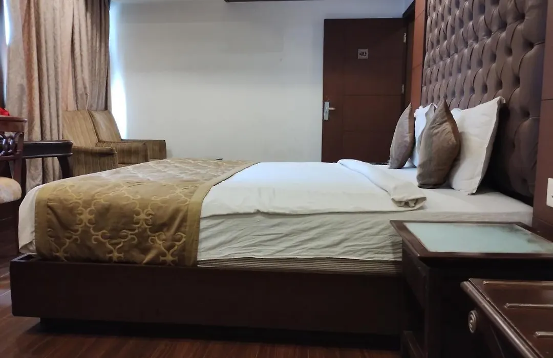 Hotel Wti Airport Grand Delhi-1