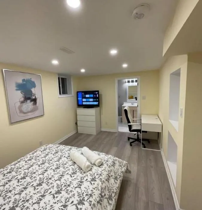 Beautiful Unit In Nepean Ottawa-1