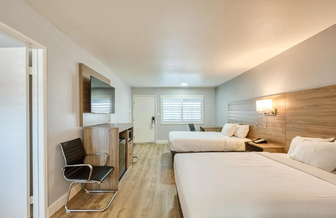 Vagabond Inn San Luis Obispo-1