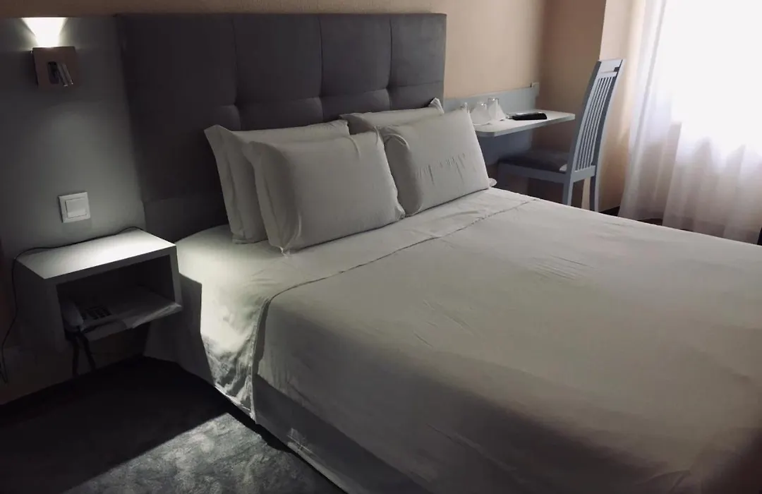 Hotel Excelsior-1