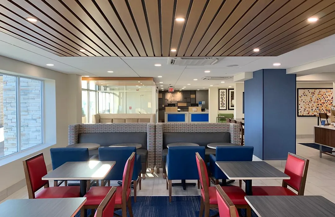 Holiday Inn Express - Allentown North By Ihg-1
