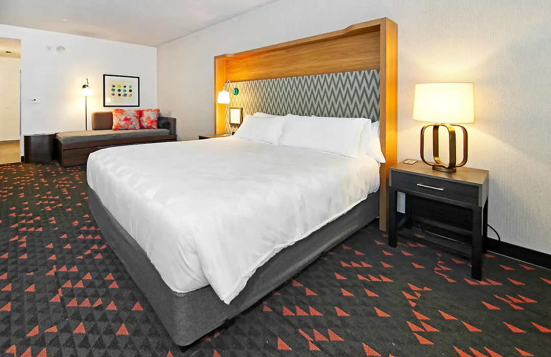 Holiday Inn Hotel & Suites - Calgary Airport North By Ihg-1