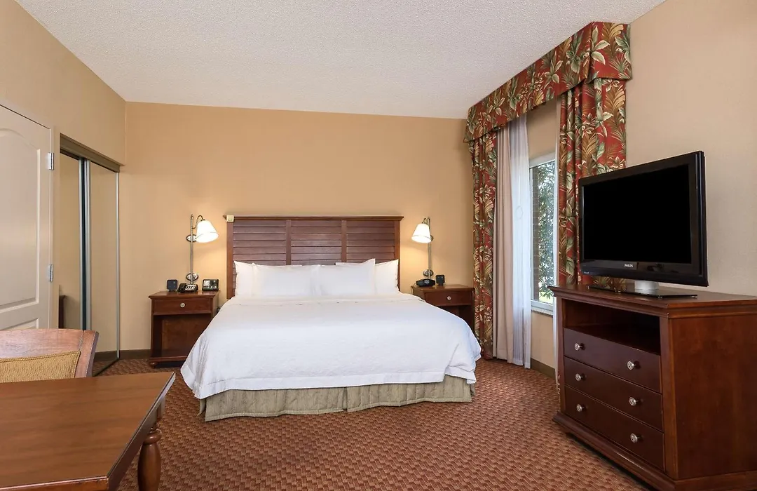 Hampton Inn & Suites Florence-North-I-95-1