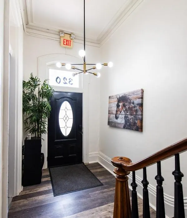 Suite Near Downtown Louisville, Ky - Suite IX-1