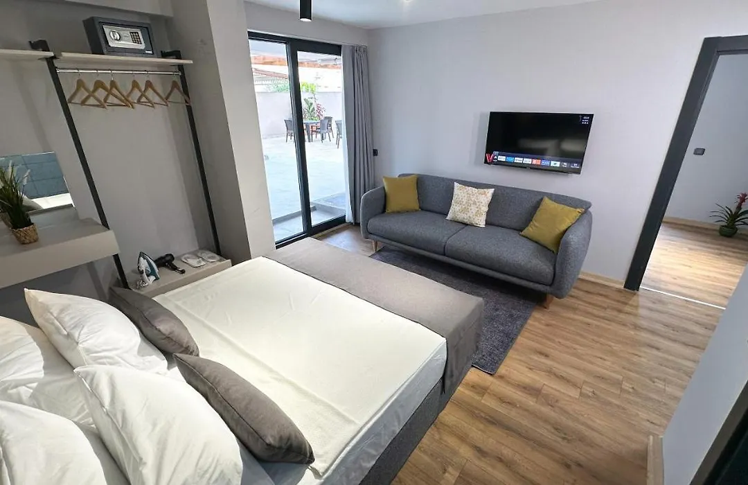 Notus Suites-1