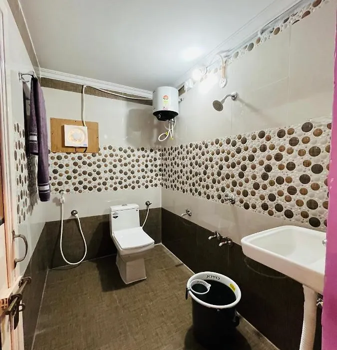 Royal Kings Guest House-1