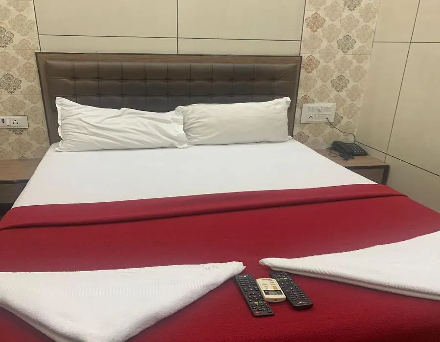 Hotel Royal Residency - Chembur-1