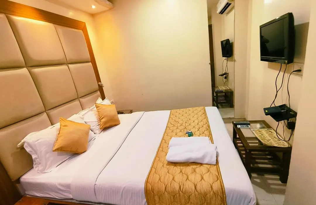 Apex Hotel-1