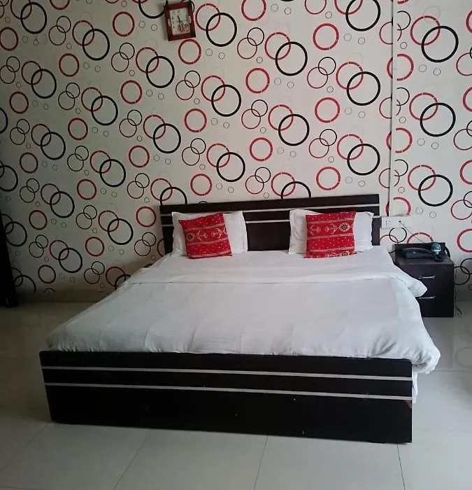 Hotel Mahati-1