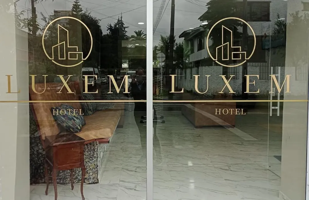 Hotel Luxem-1