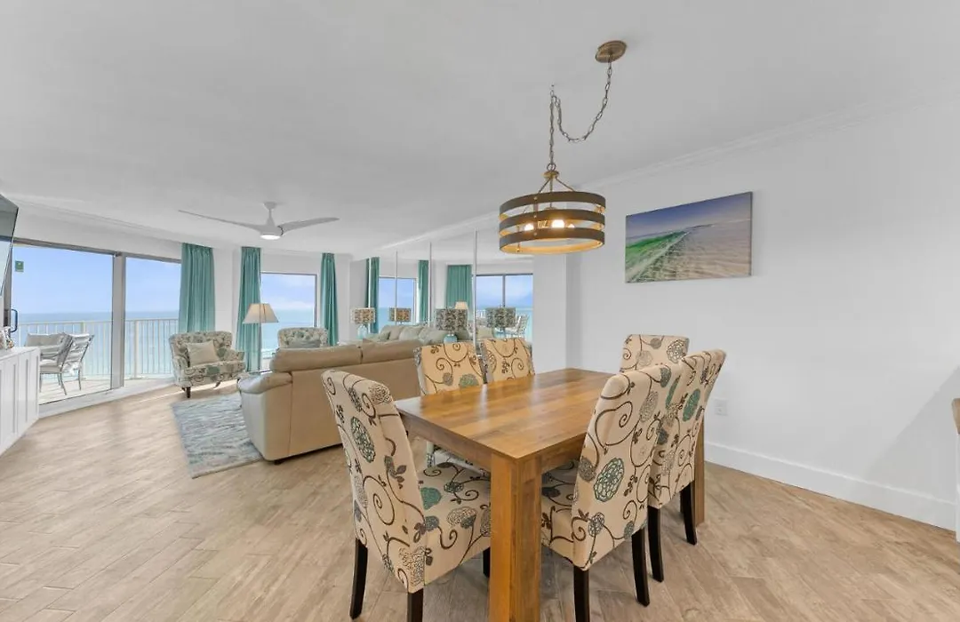 Inlet Reef 607 - Beach Front And Spacious With Free Beach Service-1