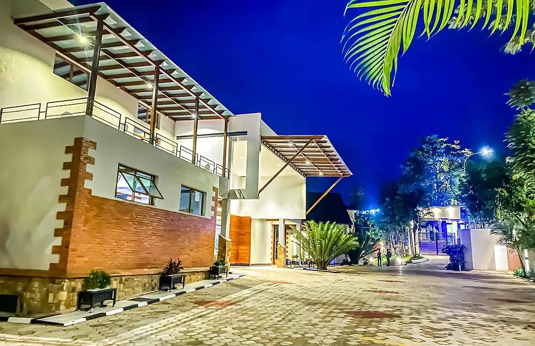 The B Hotel-1