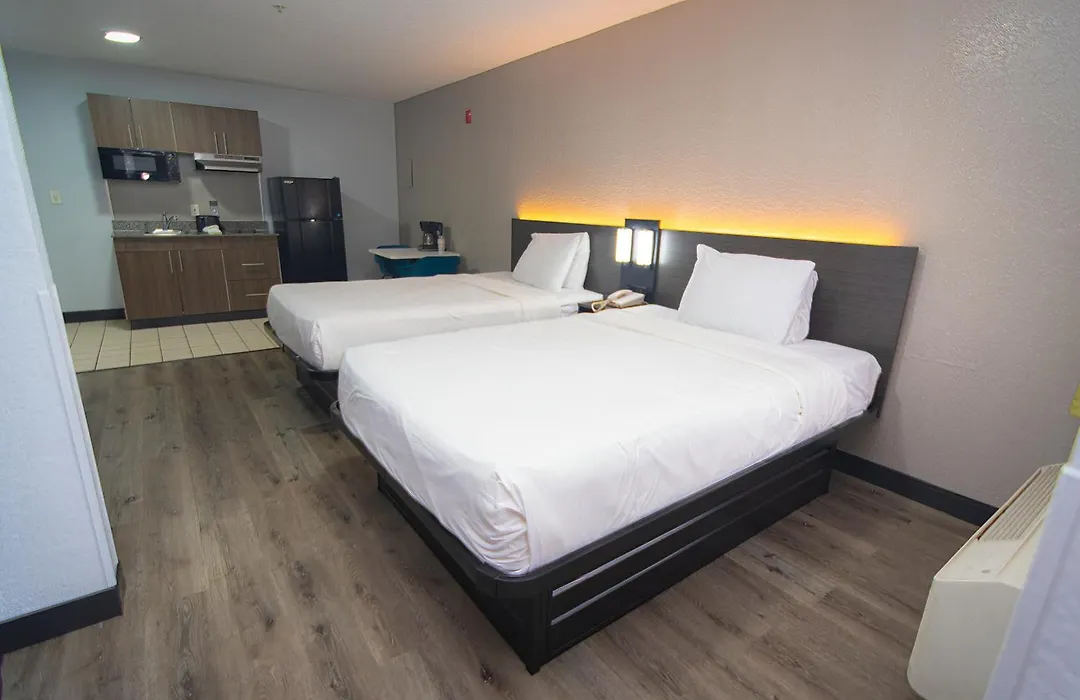 Studio 6 Extended Stay - West Palm Beach, Fl-1
