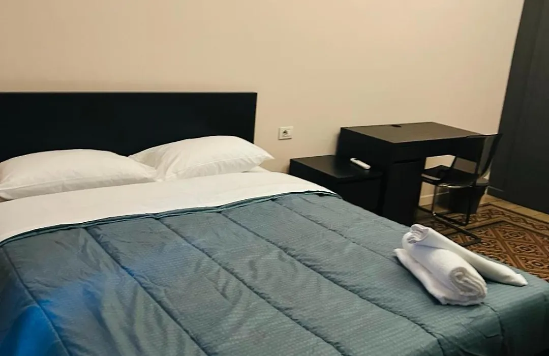 Central Hostel Milano-1