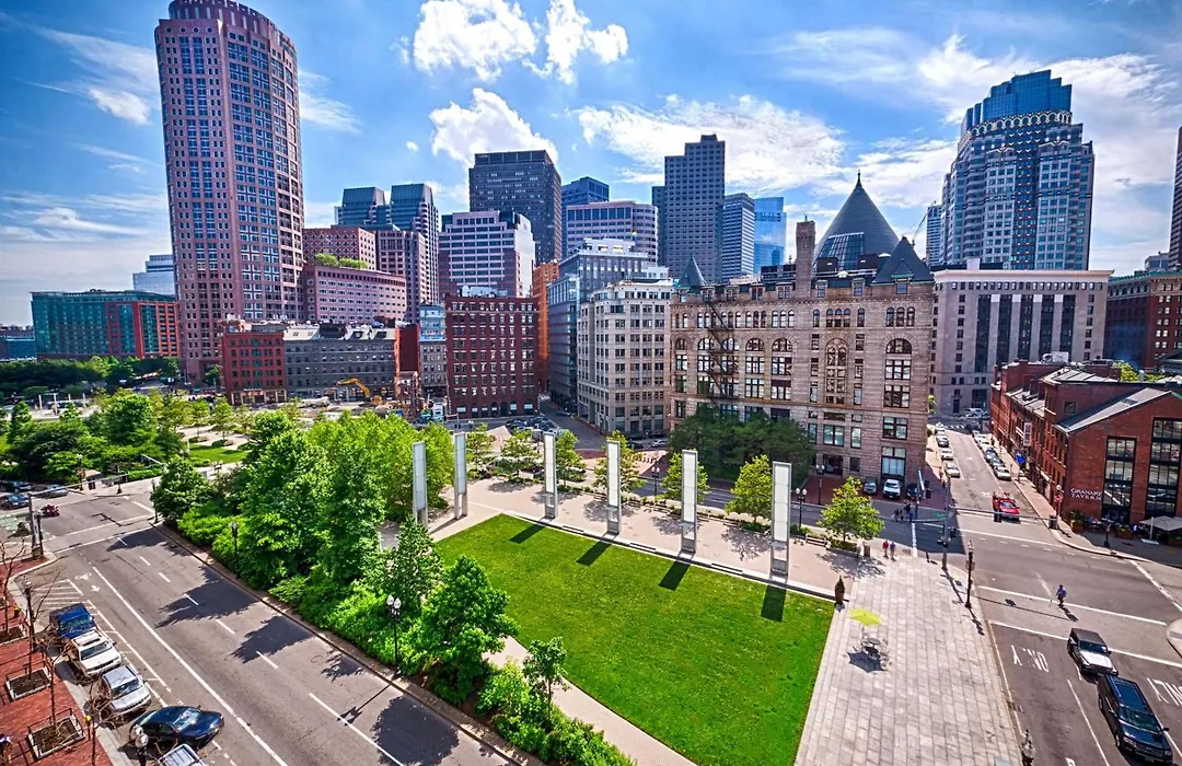 Hyatt Place Boston/Seaport District-1