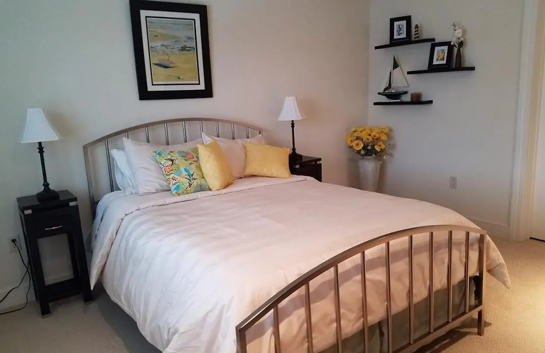 Corner Suite At Peninsula Bay Resort Awaits-1